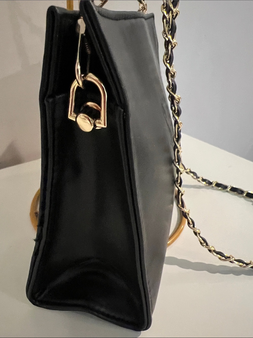 Yves Saint Laurent Black Shoulder clutch Bag with woven unbranded chain strap - Picture 6 of 12